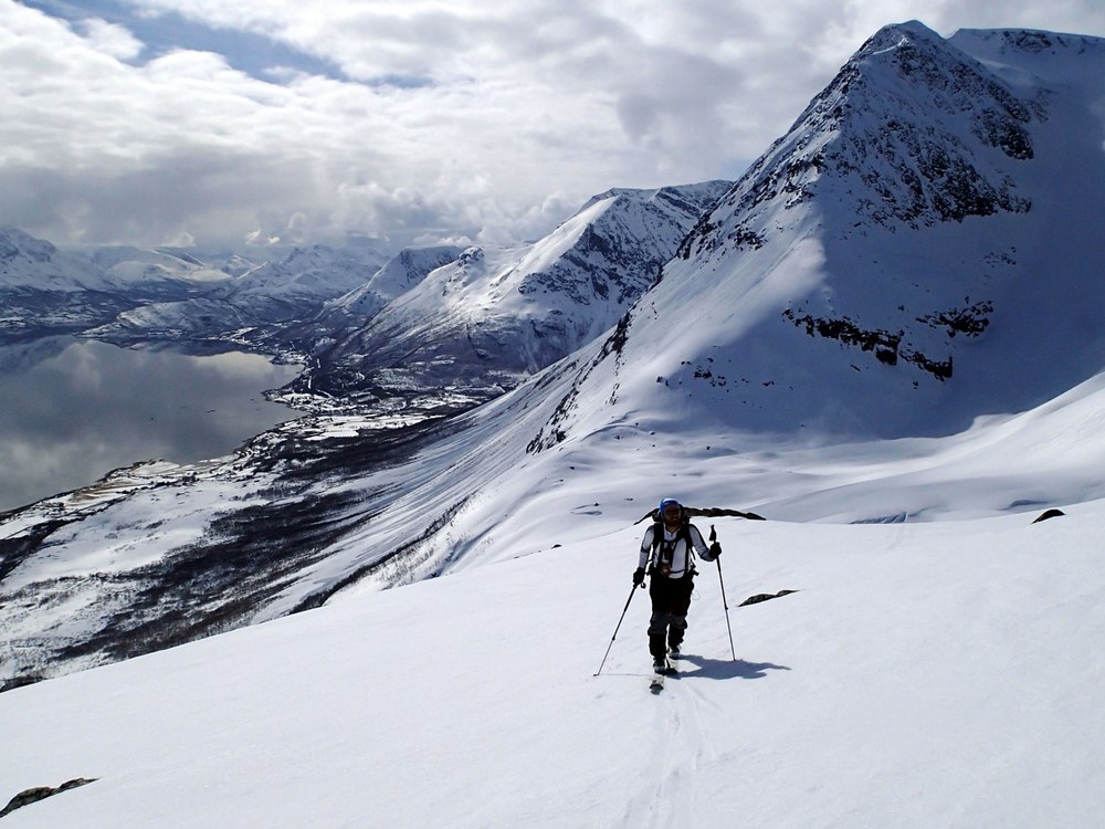 banquette de remontée au Musne : Neige transfo parfaite, chaleur et vue sur la mer