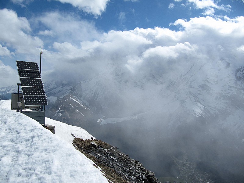 #4 Le massif du Mont Blanc : bouché par le foehn. Le massif du Mont Blanc : bouché par le foehn.