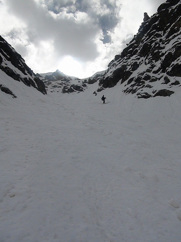 Mont Colomb descente : Partie médiane en bonne transfo : Pascal apprécie.