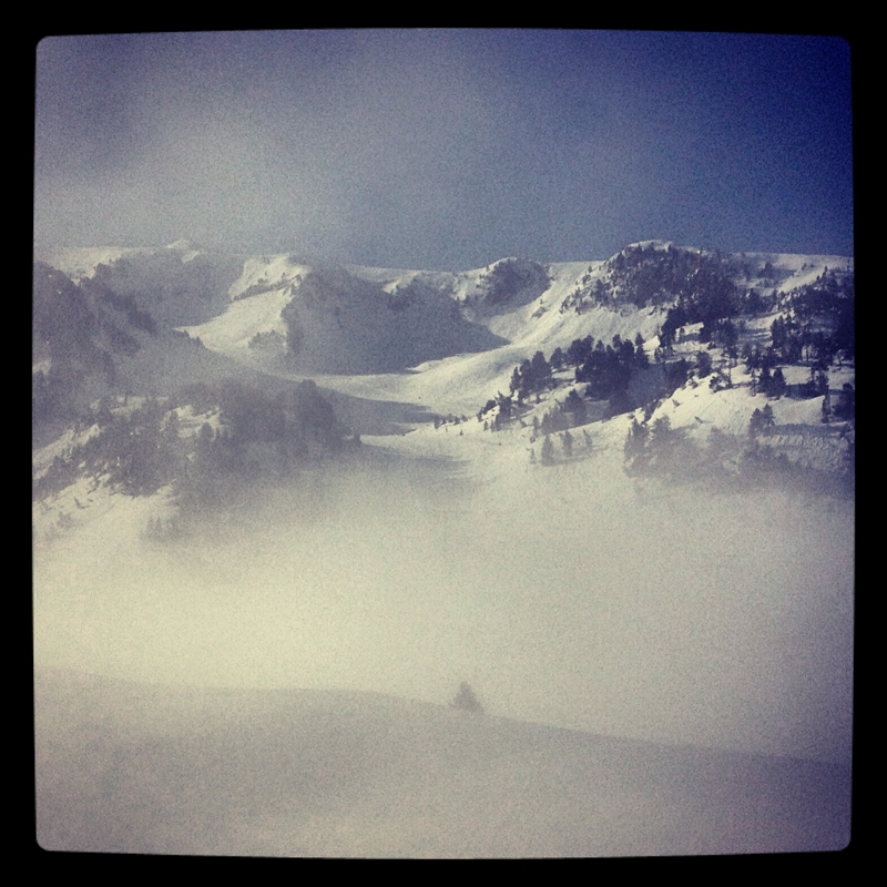 #1 Cap de Baqueira : Cap de Baqueira entre le brouillard Cap de Baqueira : Cap de Baqueira entre le brouillard