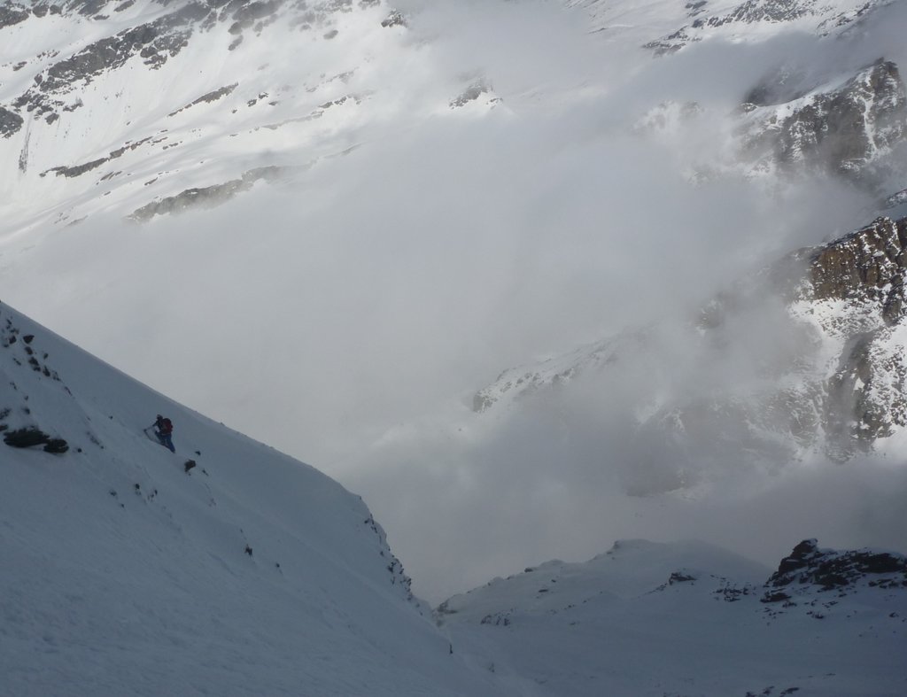 #20 Viso Ouest : Y ont mis en marche les fumigenes pour faire "gaz"... Viso Ouest : Y ont mis en marche les fumigenes pour faire "gaz"...