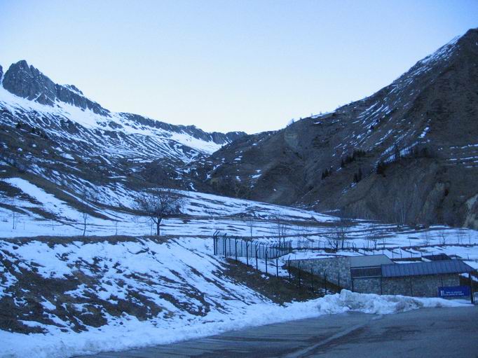 #1 peu de neige au départ ! : un bon portage s peu de neige au départ ! : un bon portage s'annonce