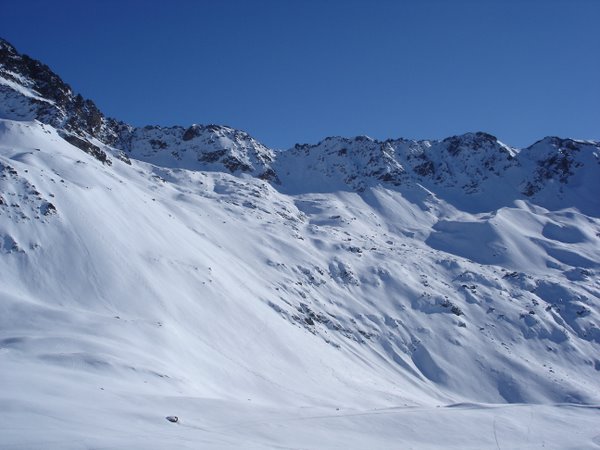 #1 Col des Tufs : Pente N du col des Tufs depuis les Mts Jovet Col des Tufs : Pente N du col des Tufs depuis les Mts Jovet