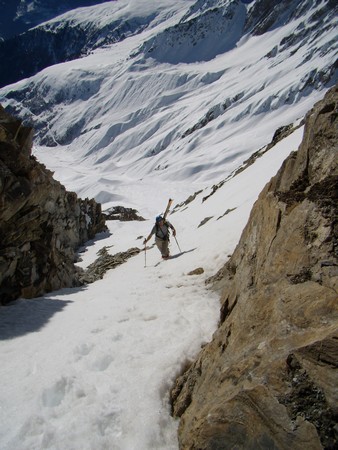 #1 Pointe de Leisette : Le couloir vu de la brêche. Pointe de Leisette : Le couloir vu de la brêche.