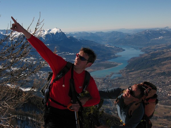 Mont Orel : Ca y est Paccard et Balmat ont quitté Chamonix, marre du Mont-Blanc et des camions.