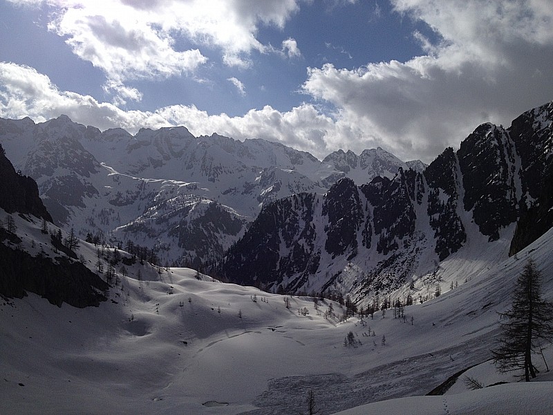 #5 Lac Aver sottano : en fond les Tablasses. Lac Aver sottano : en fond les Tablasses.