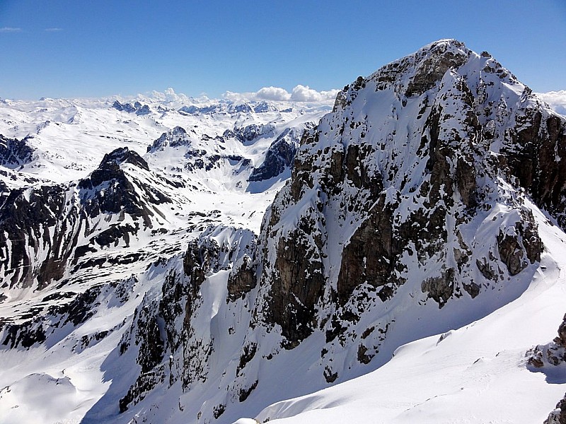 #13 sommet Est : entrée couloir sommet Est : entrée couloir