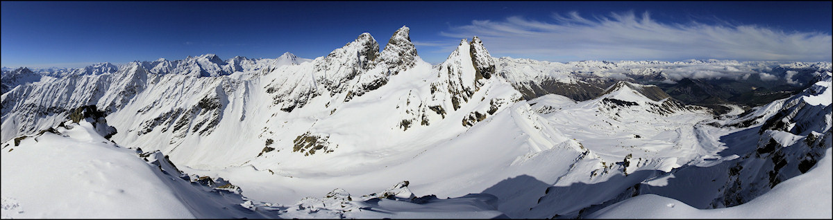 #5 sommet : inévitable photo des Aiguilles d sommet : inévitable photo des Aiguilles d'Arves.