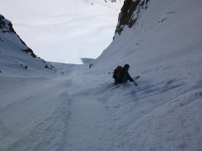 #4 couloir oriental : A mi-parcours, moins raide mais encore soutenu couloir oriental : A mi-parcours, moins raide mais encore soutenu