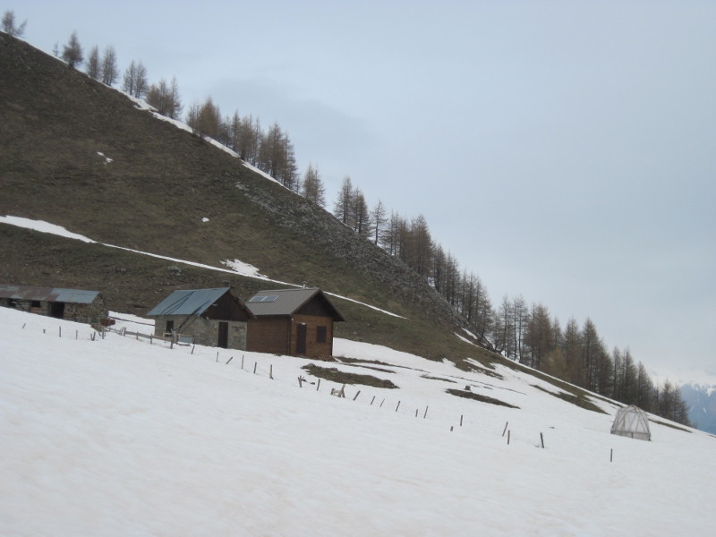 #3 La cabane du lac, 2094m La cabane du lac, 2094m