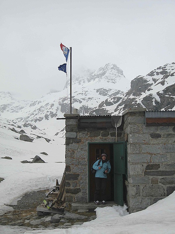 #9 Refuge : Nous quittons le refuge sous les premiers flocons Refuge : Nous quittons le refuge sous les premiers flocons