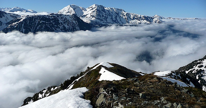 #4 Vallées bien prises : On est bien sur les sommets ;-) Vallées bien prises : On est bien sur les sommets ;-)