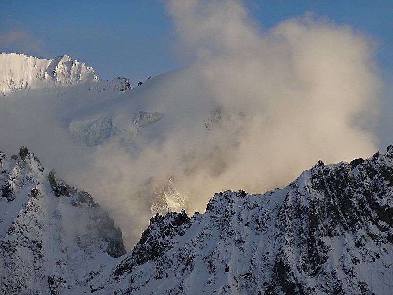 #12 ça bout : sur celui des Ecrins ça bout : sur celui des Ecrins