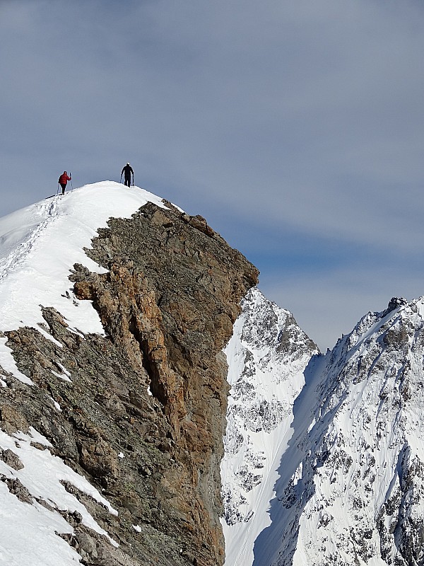 #9 y a plus qu y a plus qu'à : se laisser glisser dans le couloir N de Roche Faurio.