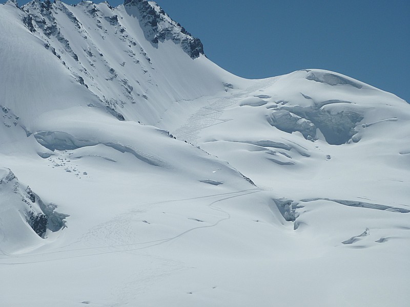 Natnco raid Suisse : J4. une tuerie cette descente !!!