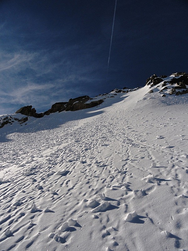 #8 Tête de Lauranoure : Décor très alpin, on atteint bientôt le sommet "skiable" Tête de Lauranoure : Décor très alpin, on atteint bientôt le sommet "skiable"