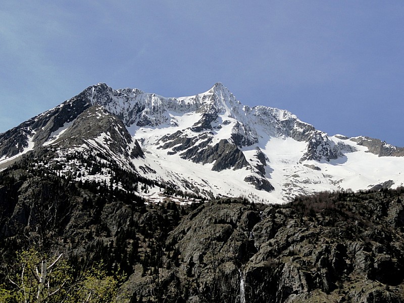 #19 Tête de Lauranoure : Depuis le parking, vue d Tête de Lauranoure : Depuis le parking, vue d'ensemble de la course
