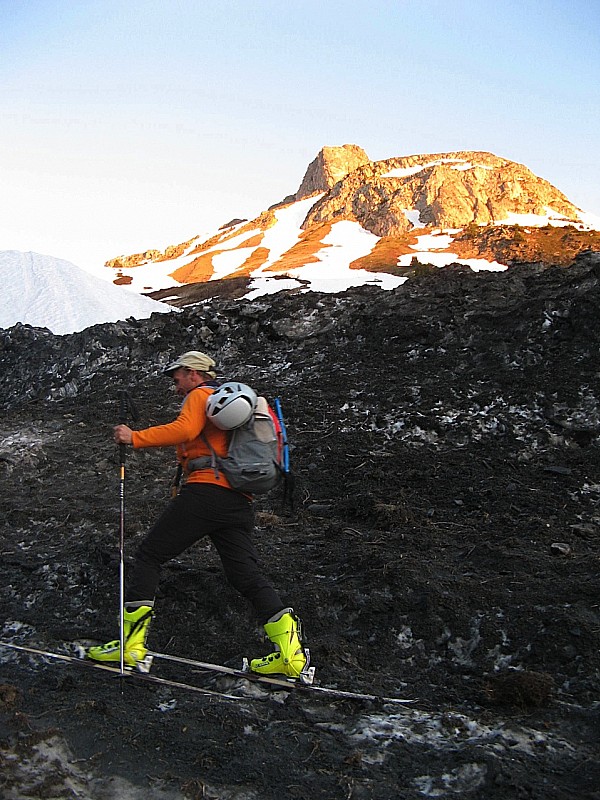 #1 Berny en mode STT : Ski tout terrain, sous le col du glandon Berny en mode STT : Ski tout terrain, sous le col du glandon