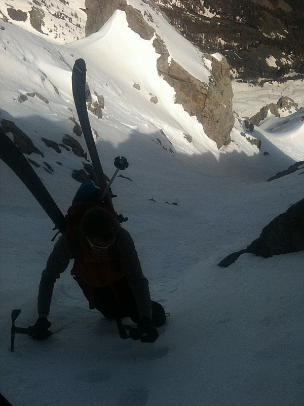 #2 montagnette : Antoine dans le couloir nord montagnette : Antoine dans le couloir nord