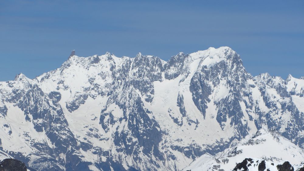 #13 Arete Rochefort-Jorasses : un must de l Arete Rochefort-Jorasses : un must de l'alpi alpin...