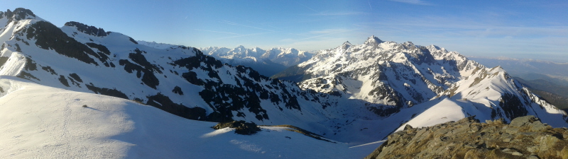 #1 Du Pra au Ferrouillet : Vue vers le sud depuis la Cime de la Jasse (vers 7h45). Du Pra au Ferrouillet : Vue vers le sud depuis la Cime de la Jasse (vers 7h45).