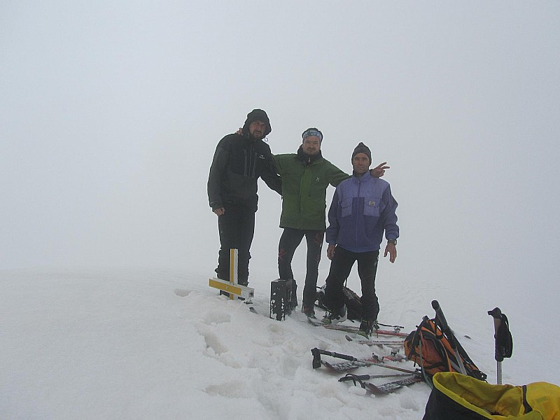 #5 MT Clapier : La tête dans le blanc du brouillard MT Clapier : La tête dans le blanc du brouillard