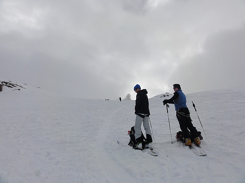 #5 Summit day : En sortant du brouillard Summit day : En sortant du brouillard