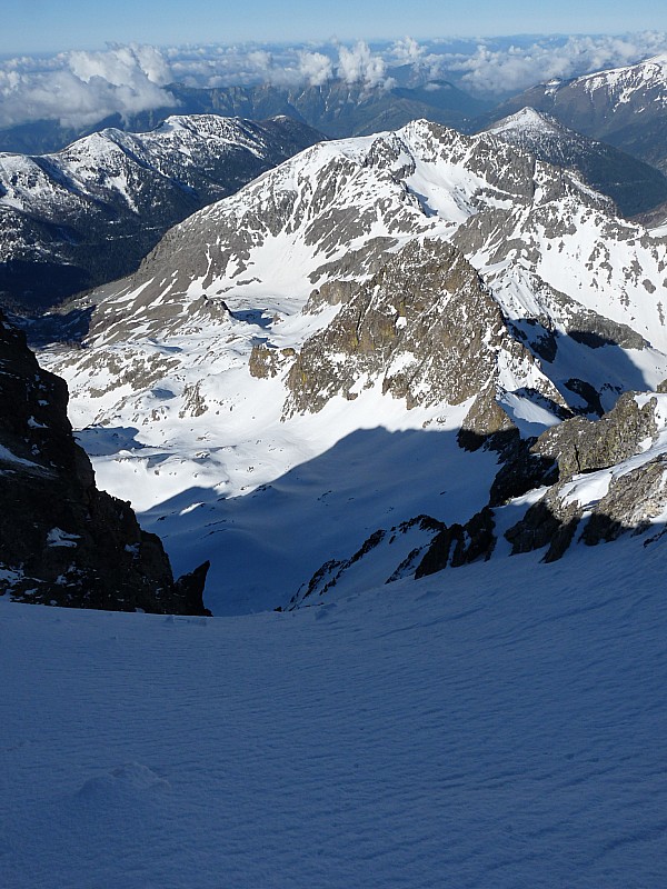 #2 Le couloir : ouest. Le couloir : ouest.