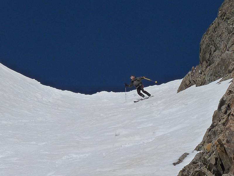 #7 Benjamin s Benjamin s'éclate dans : le couloir en excellentes conditions.