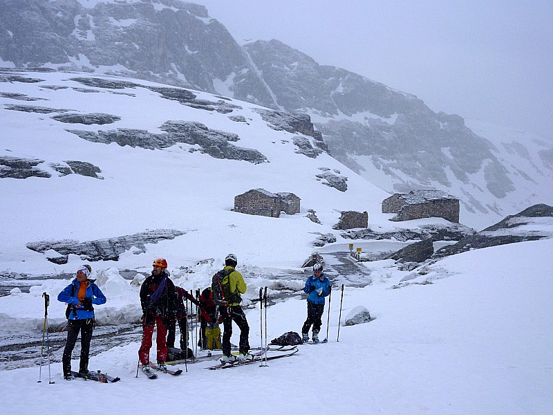 #1 Barrage du Saut : il neige mais y Barrage du Saut : il neige mais y'a du bleu dans le ciel