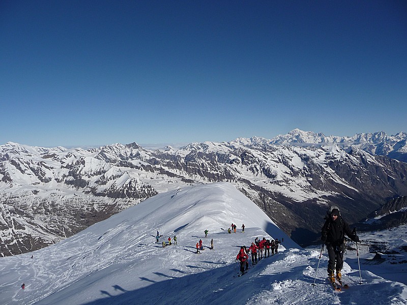 #2 Montée : Beaucoup de monde! Montée : Beaucoup de monde!