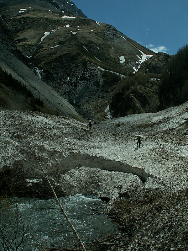 #48 Franchissement de la Romanche : dernière difficulté ! Franchissement de la Romanche : dernière difficulté !