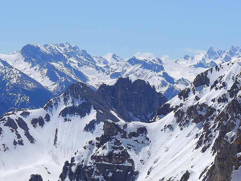 #7 Depuis le point côté 2727 m : les arrêtes de Croseras. Depuis le point côté 2727 m : les arrêtes de Croseras.