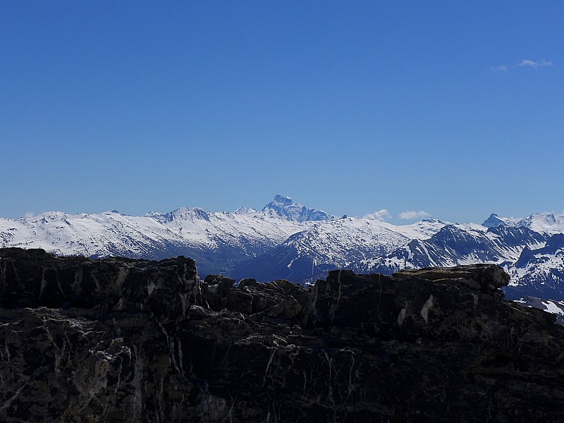 #6 Depuis le point côté 2727 m : le Viso. Depuis le point côté 2727 m : le Viso.