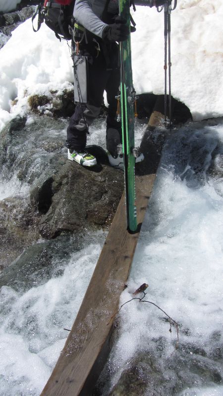 #6 Traversée de Torrent : Il y en a 3 sur la rive droite, et vive la planche mouillée ! Traversée de Torrent : Il y en a 3 sur la rive droite, et vive la planche mouillée !