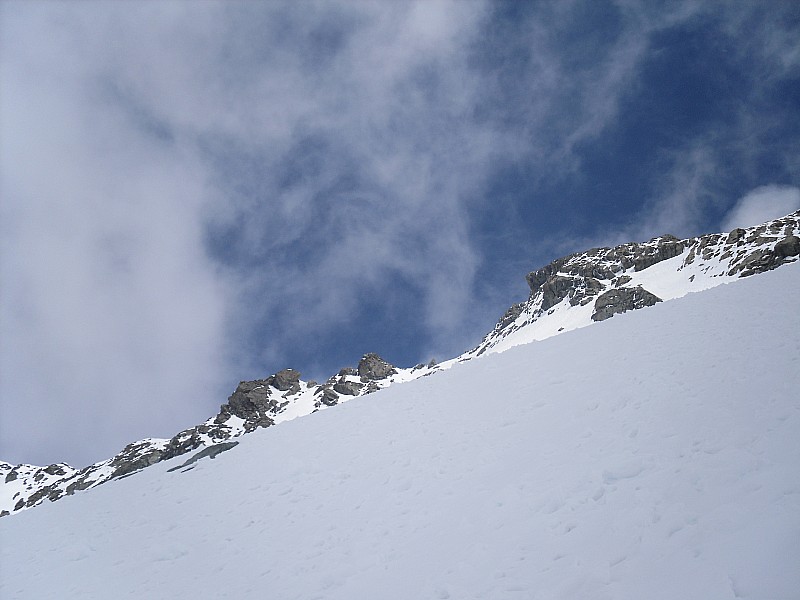 #1 Eclaircie de météo france : à 200 m du sommet côté ouest Eclaircie de météo france : à 200 m du sommet côté ouest