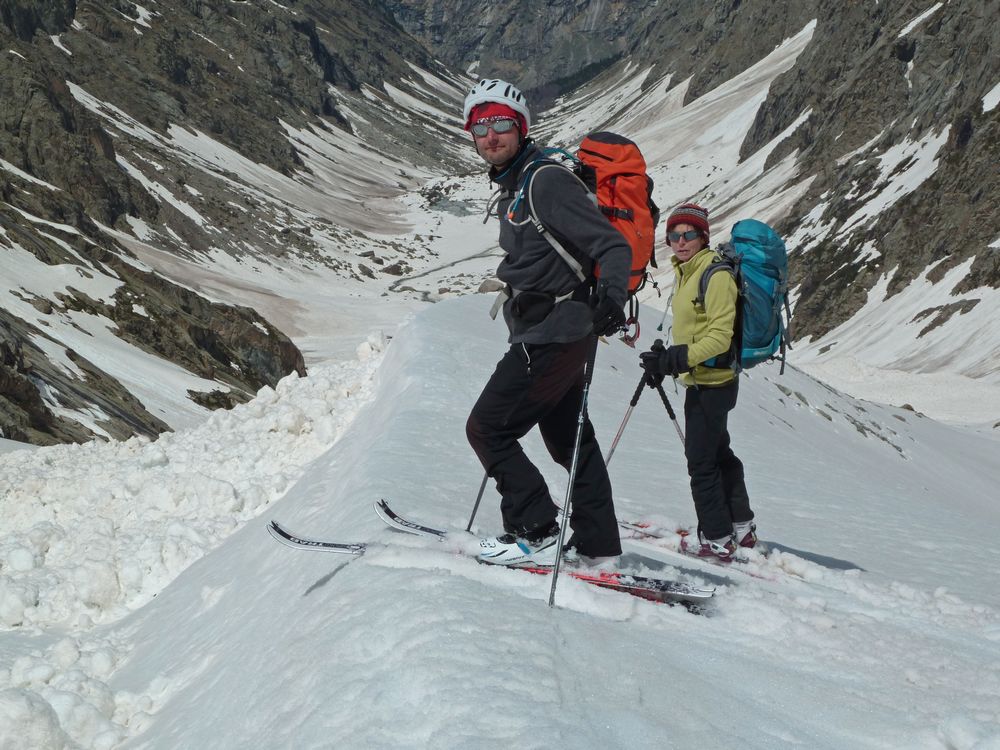 #20 Vallon des Etages : Sur la moraine centrale du vallon, merci Pascal et Isa pour votre compagnie ! Vallon des Etages : Sur la moraine centrale du vallon, merci Pascal et Isa pour votre compagnie !