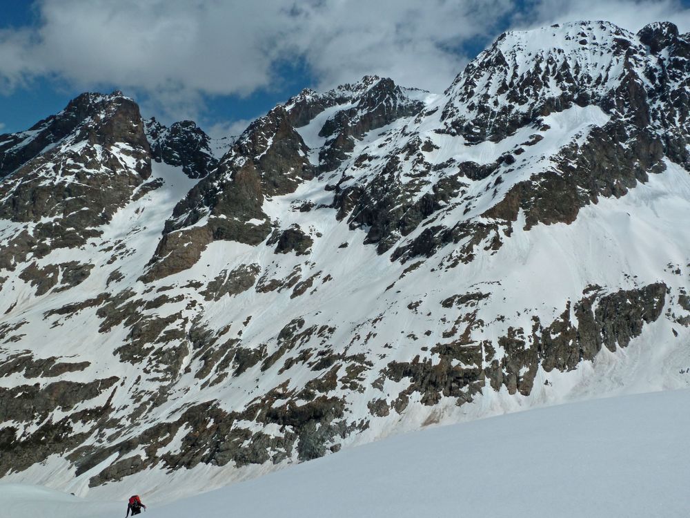#15 Vallon des Etages : un état des lieux des accès pour ceux qui seraient tentés par les cols du Sac et de l Vallon des Etages : un état des lieux des accès pour ceux qui seraient tentés par les cols du Sac et de l'Encoula de Petit Pierre