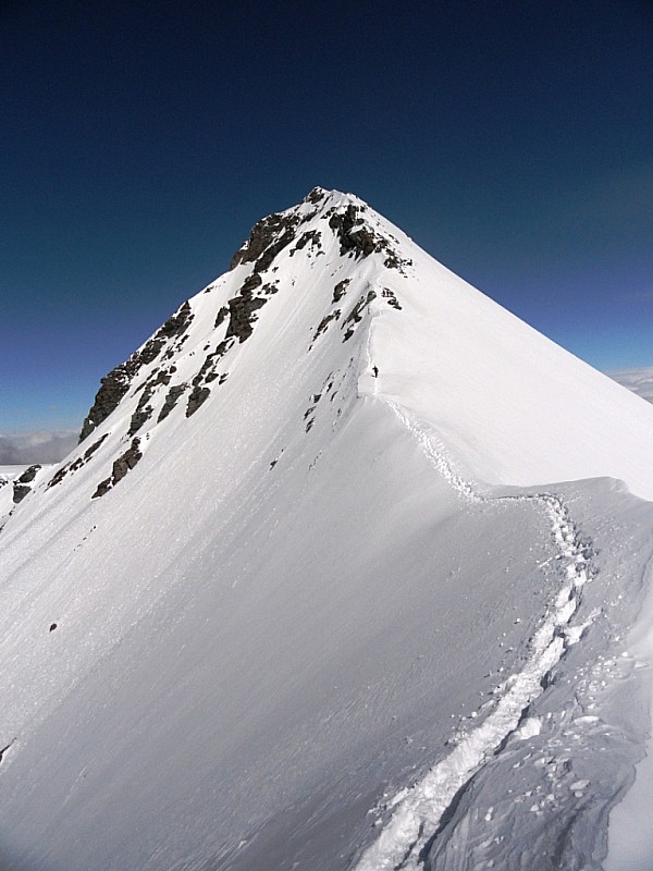 #10 Albaron en traversée : Arête de l Albaron en traversée : Arête de l'Albaron, c'est tout droit.