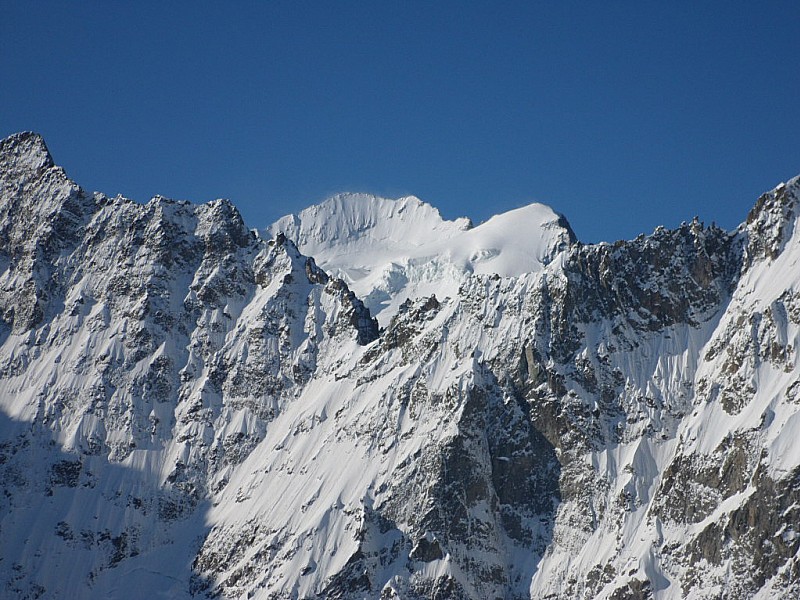 #3 Grande Ruine : Barre et Dôme des Ecrins bien platrés. Grande Ruine : Barre et Dôme des Ecrins bien platrés.