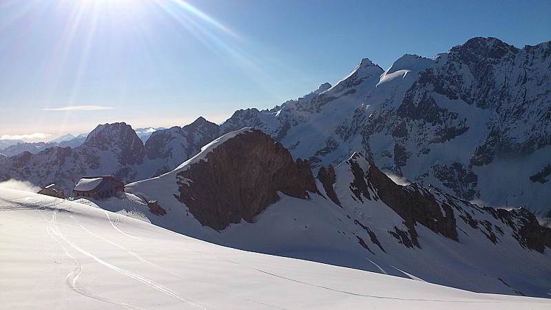 #9 Adèle planchard : Refuge sacrément bien placé pour sa vue... Adèle planchard : Refuge sacrément bien placé pour sa vue...