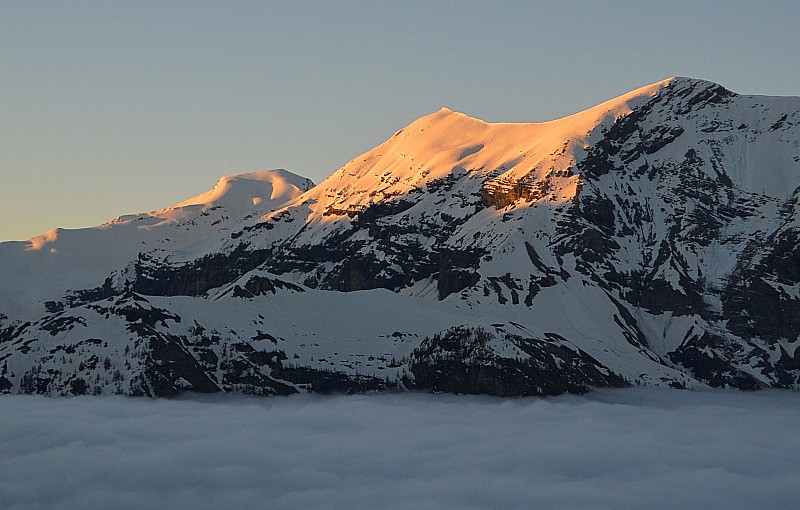 #1 Lever de soleil : Magique avec la mer de nuages Lever de soleil : Magique avec la mer de nuages