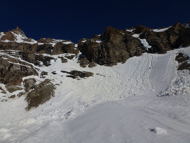 #7 Sortie du gl de la Tribulazion : Sortie du glacier par les pentes raides vers 2900 m Sortie du gl de la Tribulazion : Sortie du glacier par les pentes raides vers 2900 m