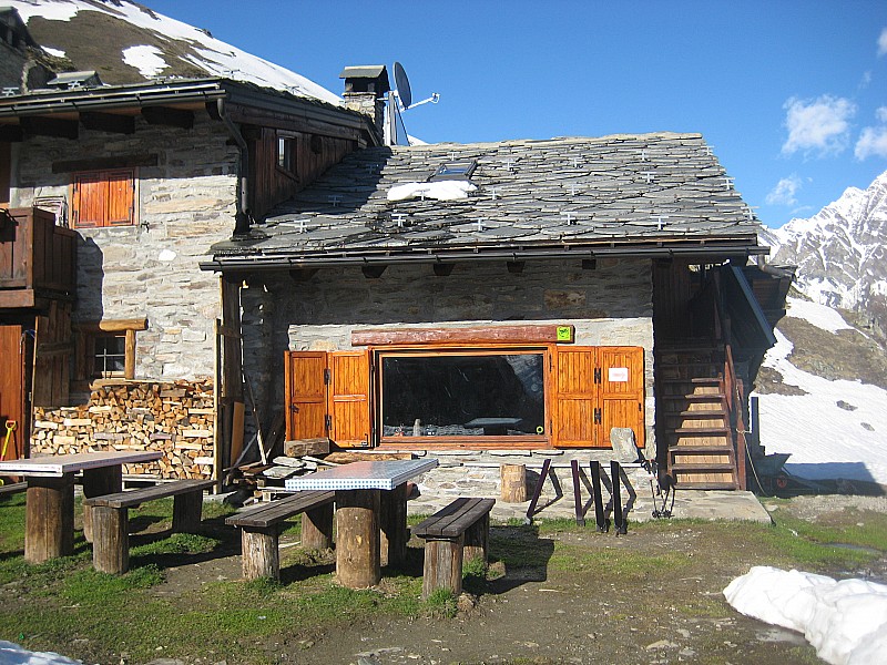 #5 04/05 : Le sympathique refuge Bertone 04/05 : Le sympathique refuge Bertone