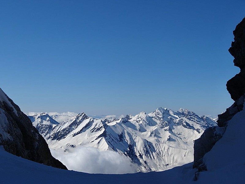 #4 C C'est beau de l'autre côté aussi, on ne connait pas beaucoup de nom de sommet
