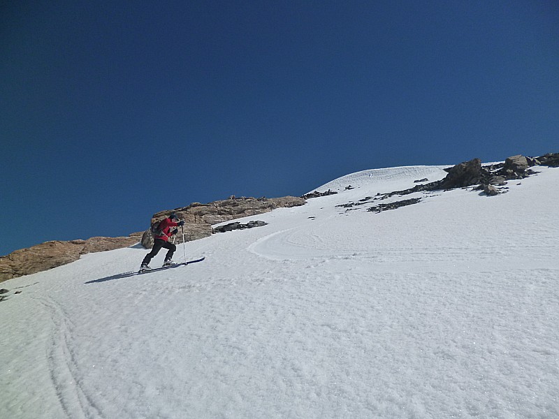 #3 Sous le sommet : Une neige excellente depuis l Sous le sommet : Une neige excellente depuis l'altitude 2500.