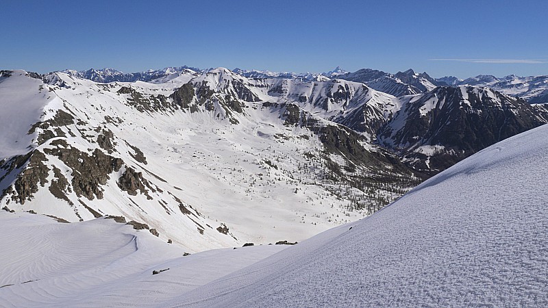 #11 2800m : vue coté Sestières, avec le Viso à gauche et Font Sancte et Aig de Chambeyron à gauche 2800m : vue coté Sestières, avec le Viso à gauche et Font Sancte et Aig de Chambeyron à gauche
