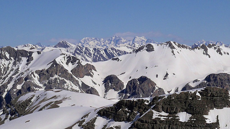 #17 2856m : du sommet, zoom sur les Ecrins 2856m : du sommet, zoom sur les Ecrins