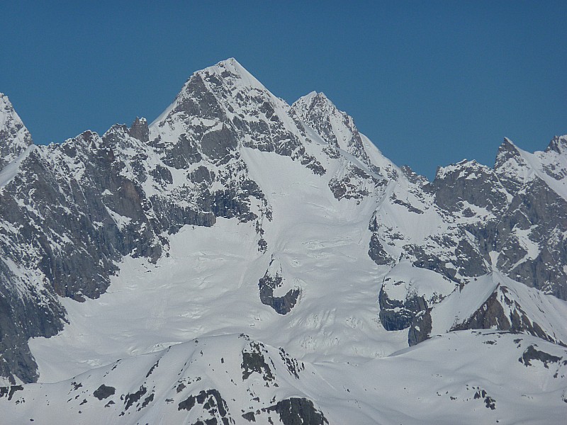 #8 Mont Dolent : Belle pyramide Mont Dolent : Belle pyramide