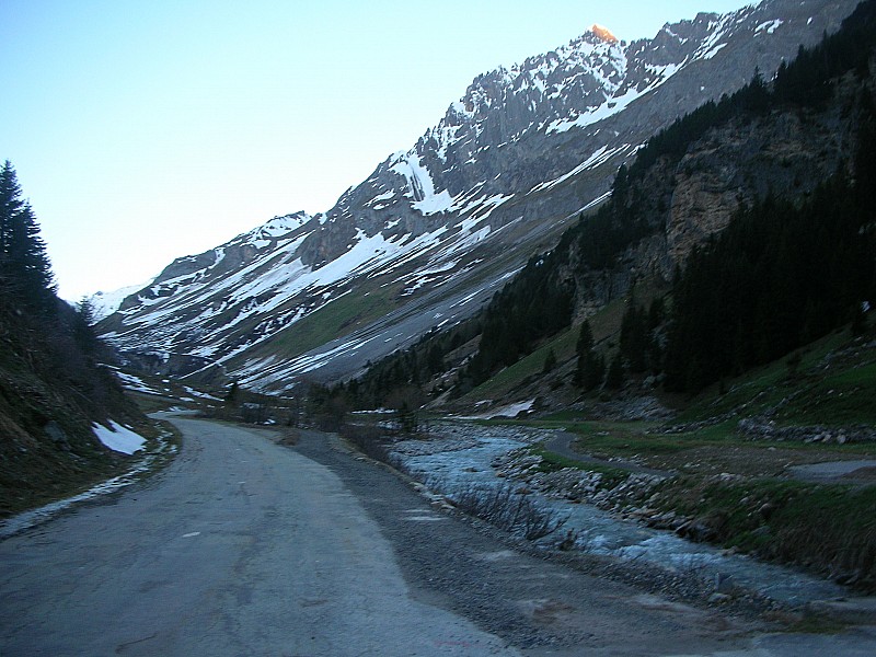 #2 Route des Prioux : Sinon, c Route des Prioux : Sinon, c' est sec jusqu' aux Ruelles ...